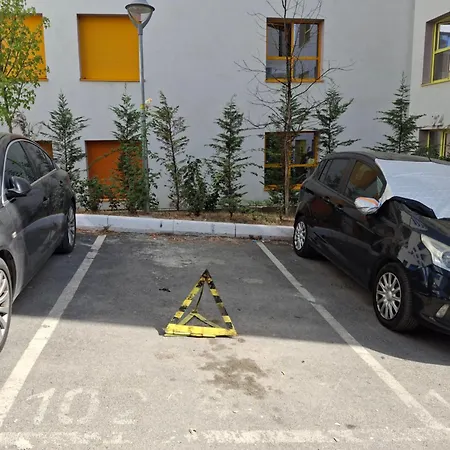 Just Be With Free Parking * Tirana